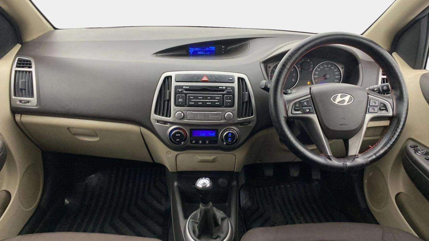 2014 Hyundai i20 SPORTZ 1.2, Petrol, Manual, 53,022 km, Dashboard