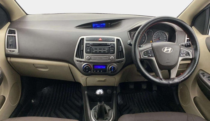 2014 Hyundai i20 SPORTZ 1.2, Petrol, Manual, 53,022 km, Dashboard