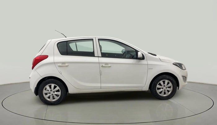 2014 Hyundai i20 SPORTZ 1.2, Petrol, Manual, 53,022 km, Right Side View