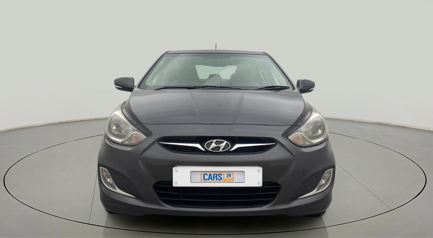 2013 Hyundai Verna FLUIDIC 1.6 VTVT SX, Petrol, Manual, 70,573 km, Front