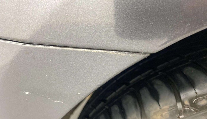 2013 Hyundai Verna FLUIDIC 1.6 VTVT SX, Petrol, Manual, 70,573 km, Right fender - Lining loose