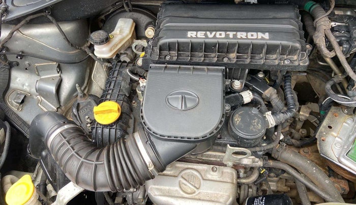 2018 Tata Tiago XT PETROL, Petrol, Manual, 60,181 km, Open Bonet