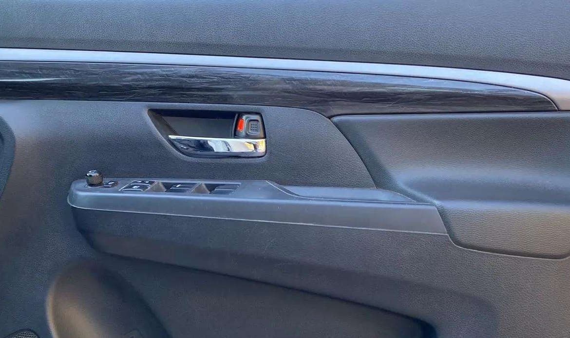 2021 Maruti XL6 ZETA MT, Petrol, Manual, 30,416 km, Driver Side Door Panels Control