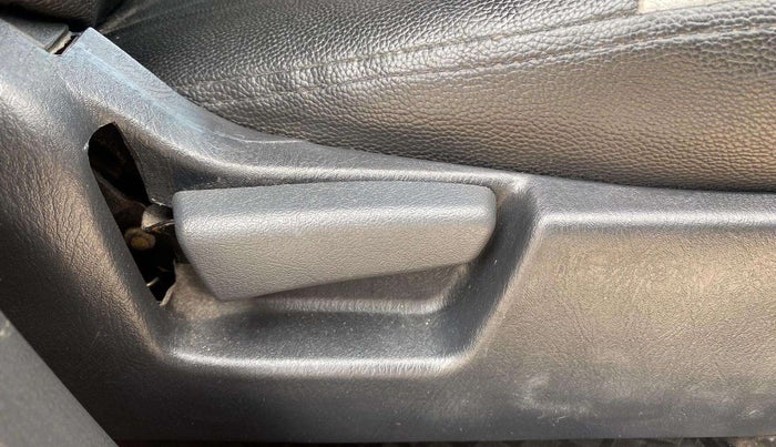2016 Maruti Alto K10 VXI (O) AMT, Petrol, Automatic, 30,765 km, Driver Side Adjustment Panel