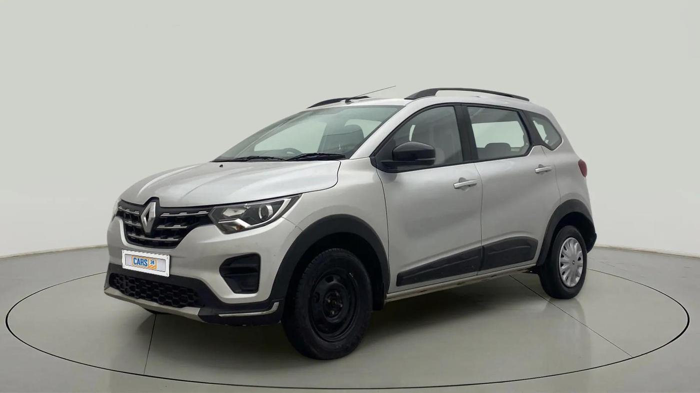 2022 Renault TRIBER RXT, Petrol, Manual, 51,465 km, Left Front Diagonal
