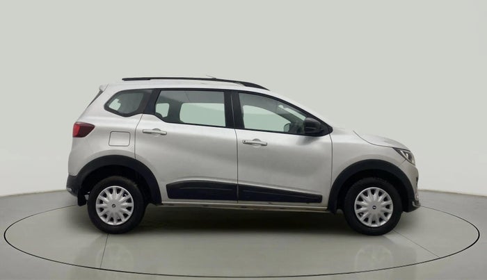 2022 Renault TRIBER RXT, Petrol, Manual, 51,465 km, Right Side View