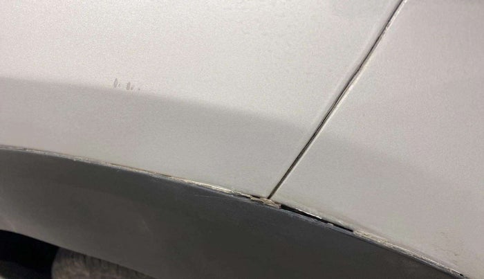 2022 Renault TRIBER RXT, Petrol, Manual, 51,465 km, Left quarter panel - Cladding has minor damage