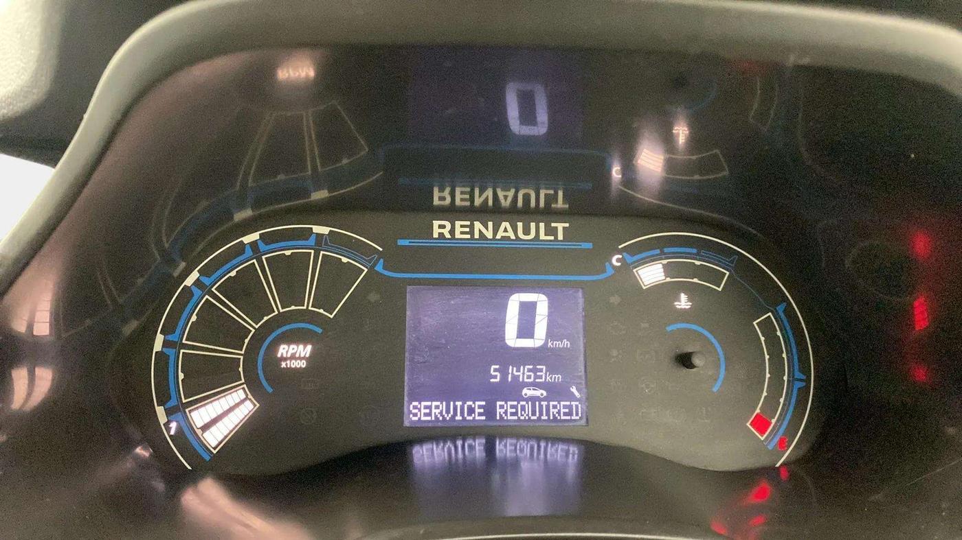 2022 Renault TRIBER RXT, Petrol, Manual, 51,465 km, Odometer Image