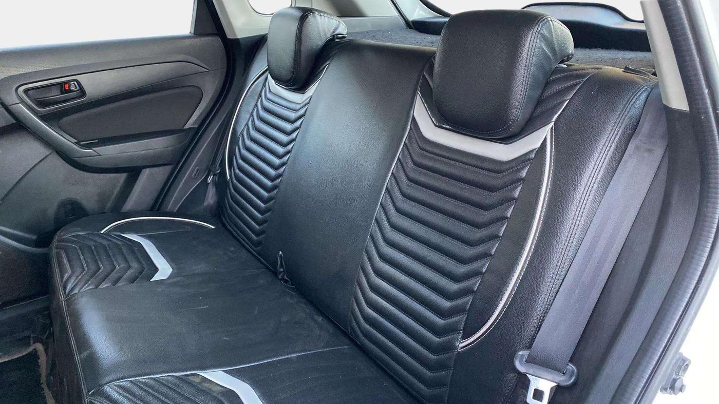 2019 Maruti Vitara Brezza VDI, Diesel, Manual, 78,347 km, Right Side Rear Door Cabin