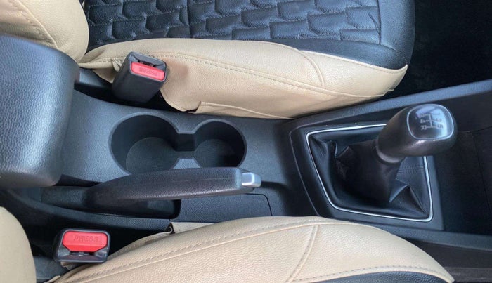 2018 Hyundai Elite i20 ASTA 1.2, Petrol, Manual, 59,303 km, Gear Lever