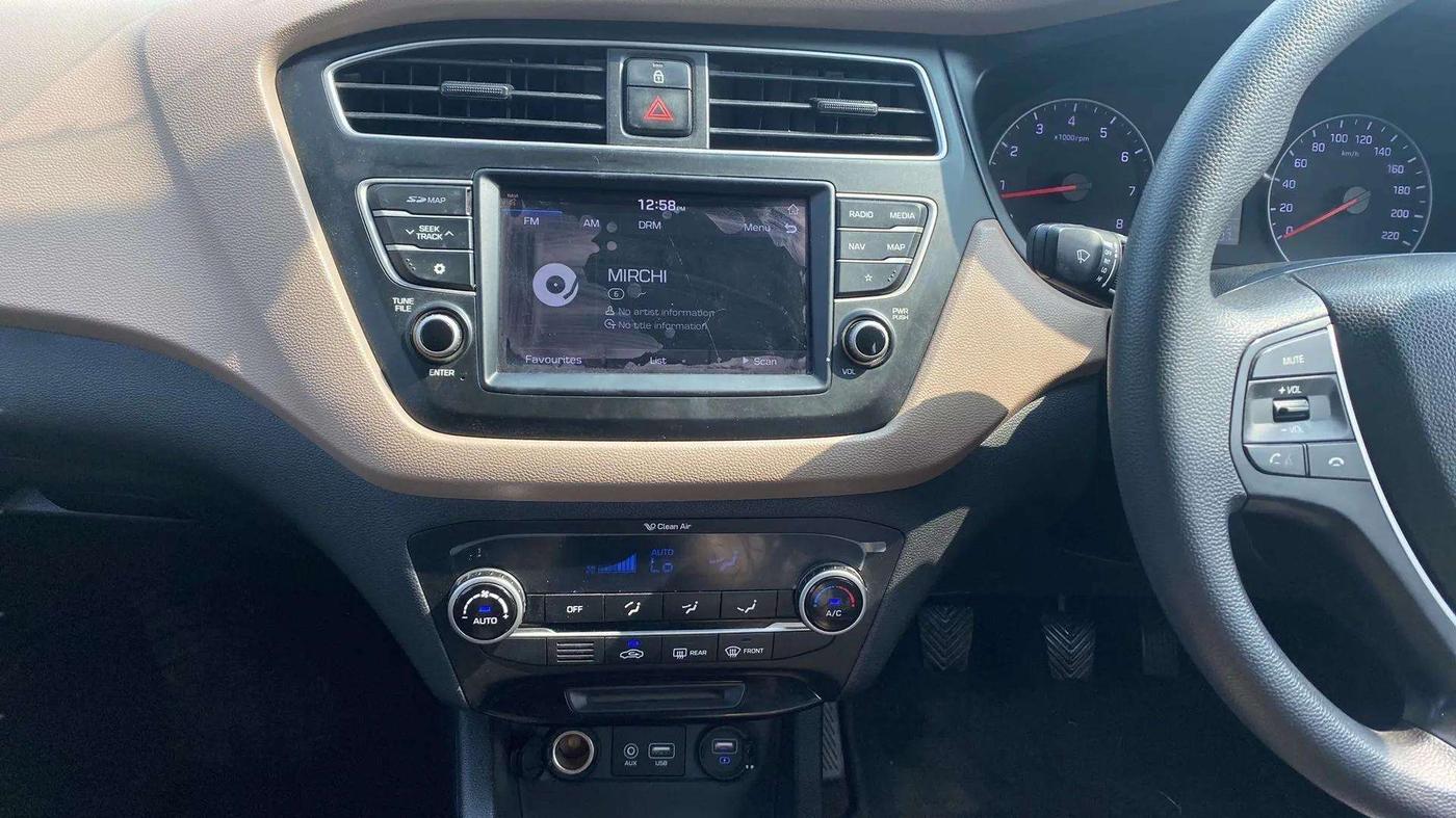 2018 Hyundai Elite i20 ASTA 1.2, Petrol, Manual, 59,303 km, Air Conditioner