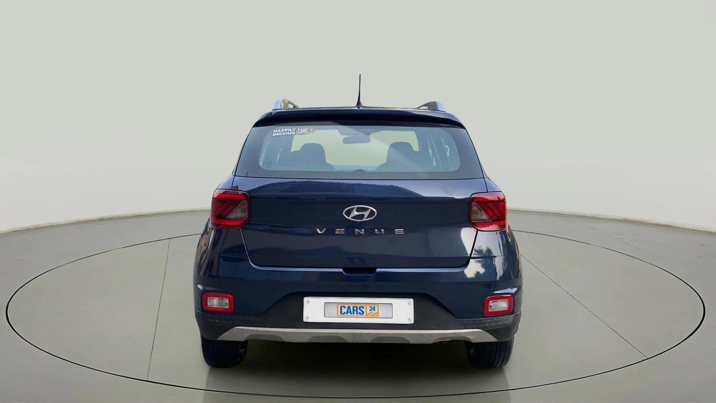 2021 Hyundai VENUE S 1.2, Petrol, Manual, 35,442 km, Back/Rear