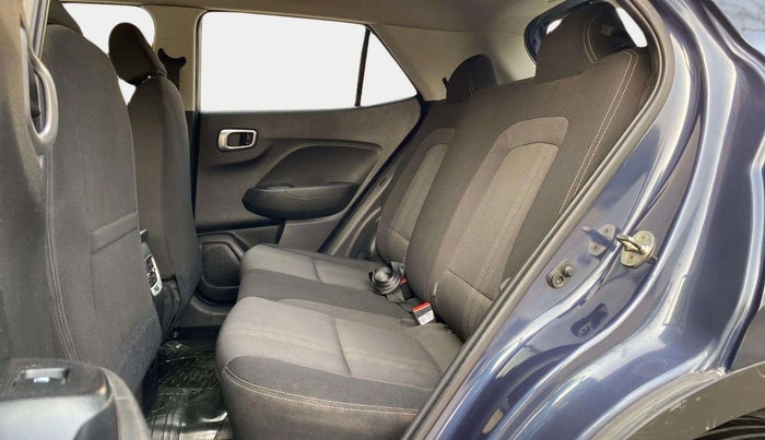 2021 Hyundai VENUE S 1.2, Petrol, Manual, 35,442 km, Right Side Rear Door Cabin