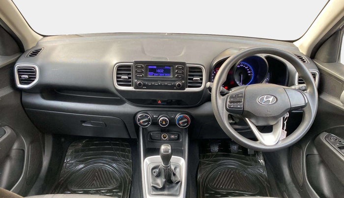 2021 Hyundai VENUE S 1.2, Petrol, Manual, 35,442 km, Dashboard