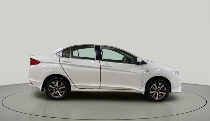 2016 Honda City 1.5L I-VTEC SV, Petrol, Manual, 1,04,133 km, Right Side View