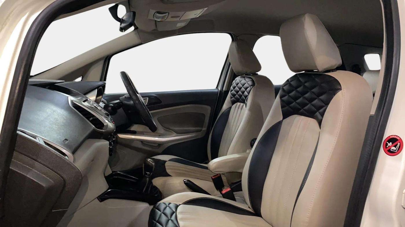 2016 Ford Ecosport TITANIUM 1.5L DIESEL, Diesel, Manual, 80,551 km, Right Side Front Door Cabin