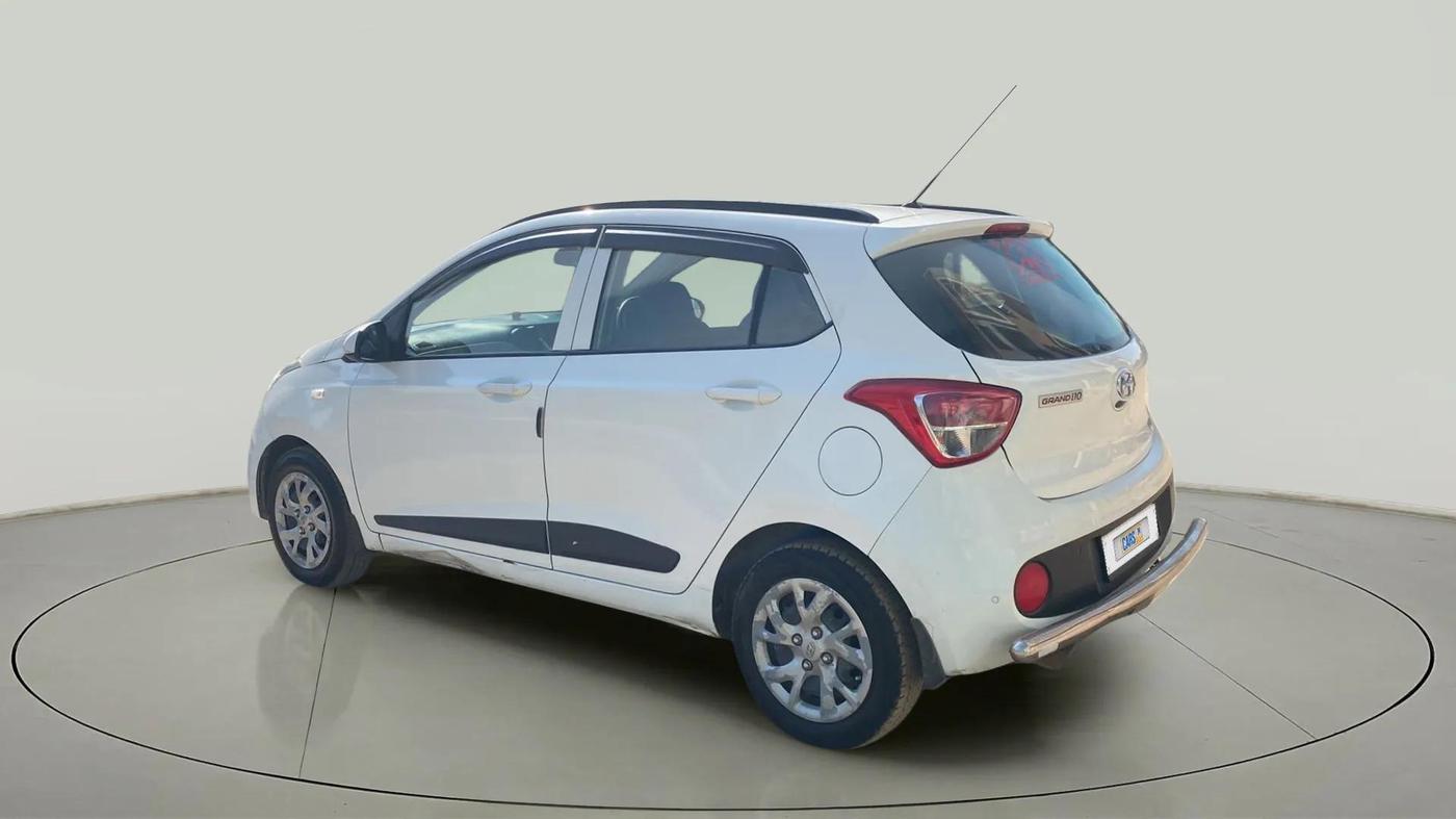 2019 Hyundai Grand i10 MAGNA 1.2 KAPPA VTVT, Petrol, Manual, 62,439 km, Left Back Diagonal