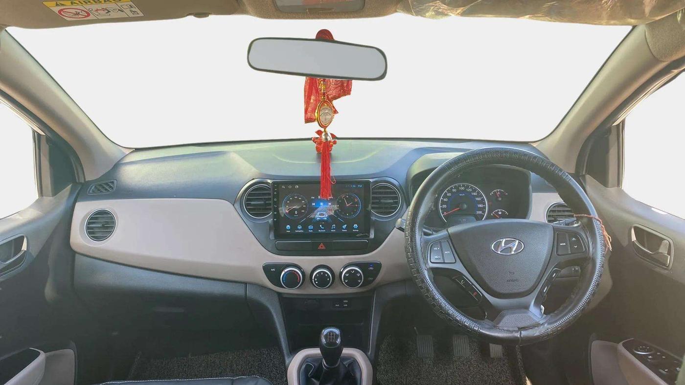 2019 Hyundai Grand i10 MAGNA 1.2 KAPPA VTVT, Petrol, Manual, 62,439 km, Dashboard