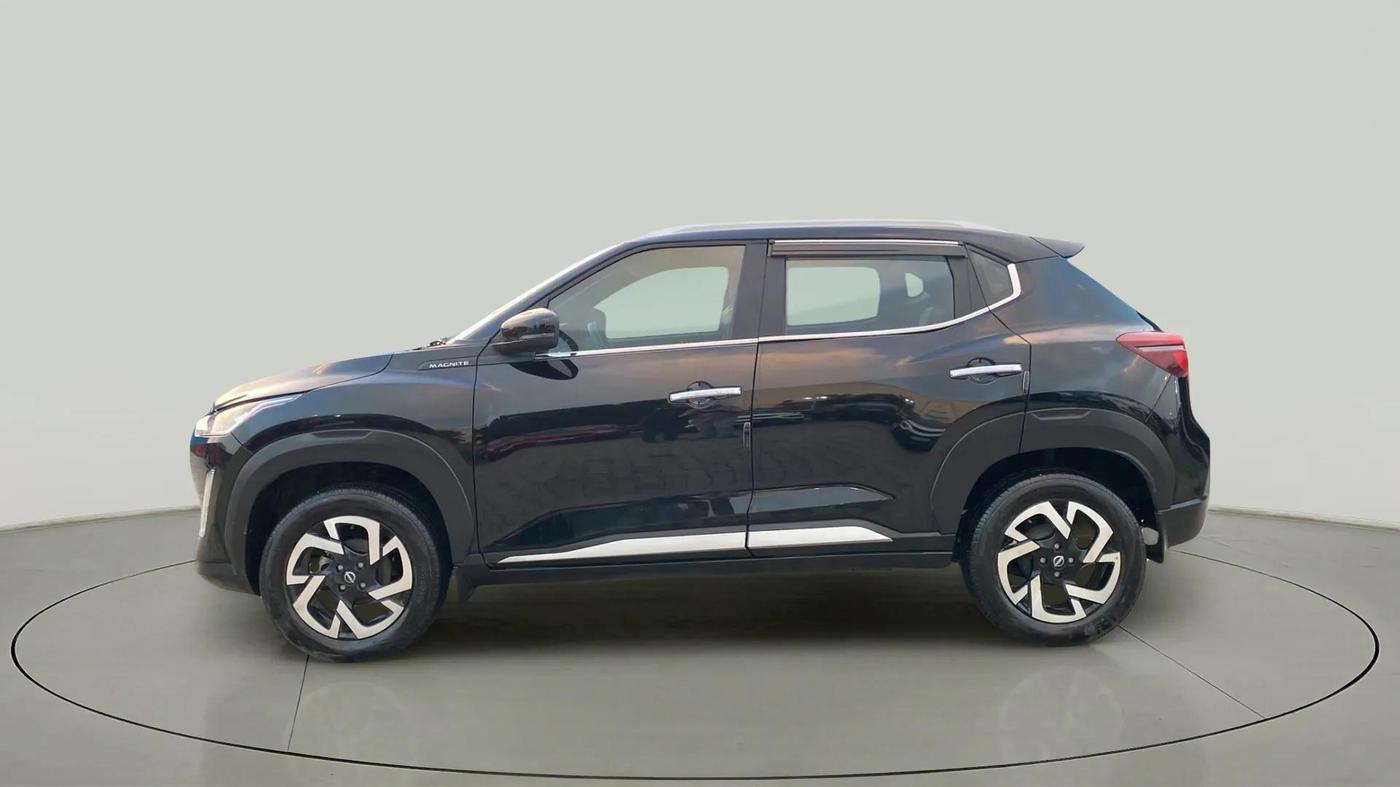 2023 Nissan MAGNITE XV MT, Petrol, Manual, 15,005 km, Left Side