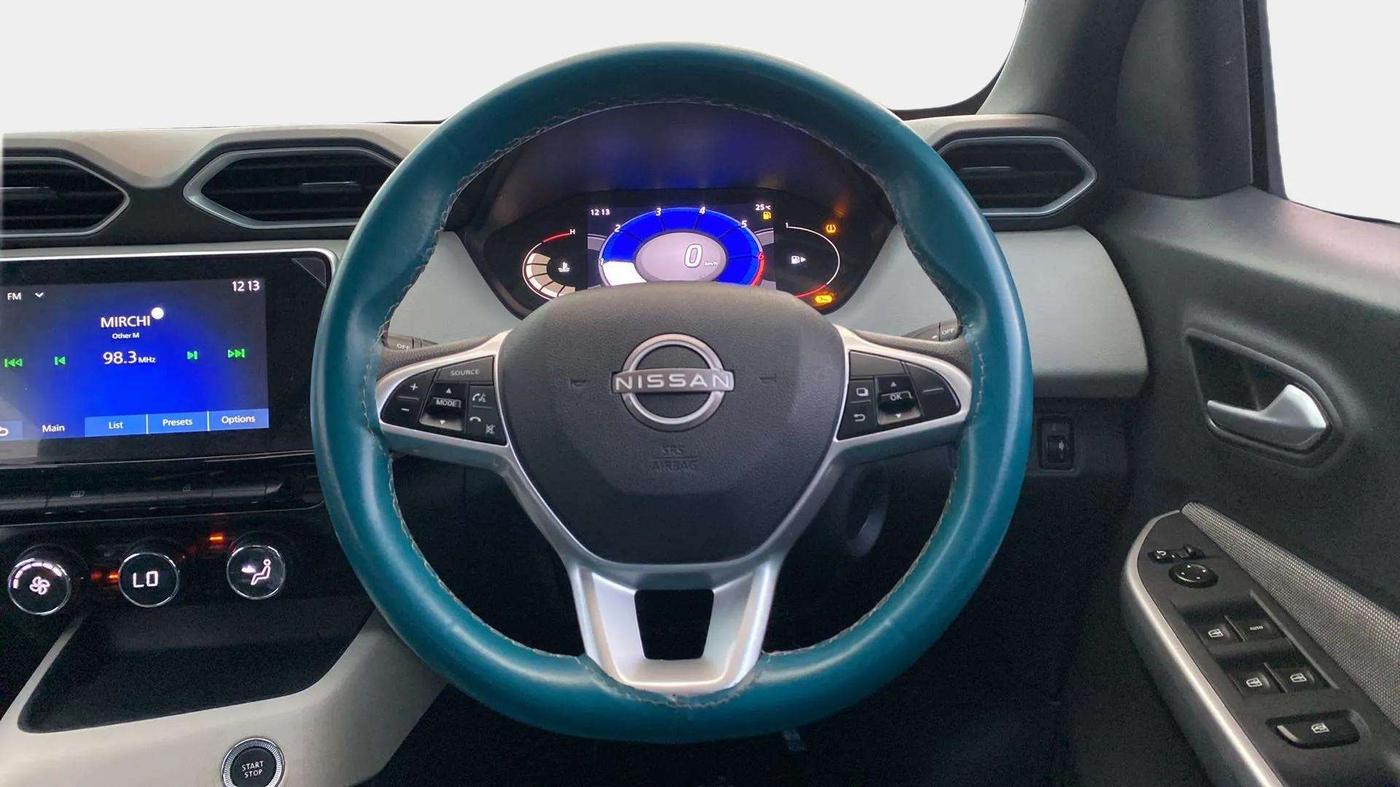 2023 Nissan MAGNITE XV MT, Petrol, Manual, 15,005 km, Steering Wheel Close Up