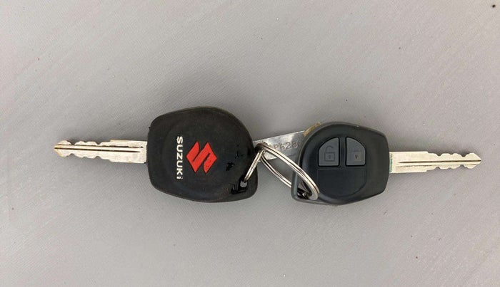 2015 Maruti Wagon R 1.0 VXI, Petrol, Manual, 86,547 km, Key Close Up
