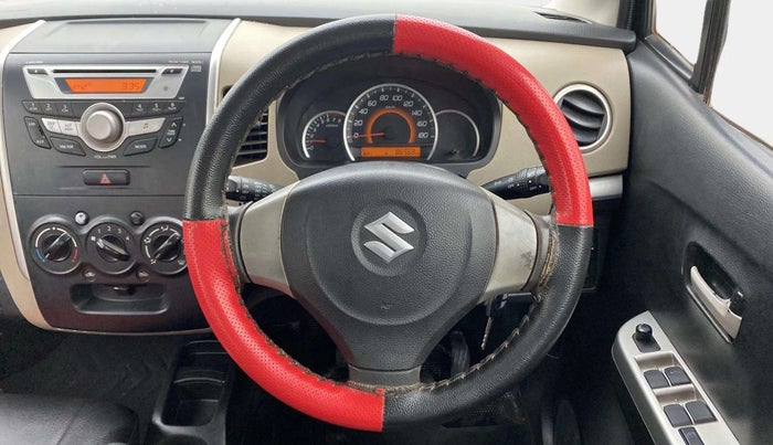 2015 Maruti Wagon R 1.0 VXI, Petrol, Manual, 86,547 km, Steering Wheel Close Up