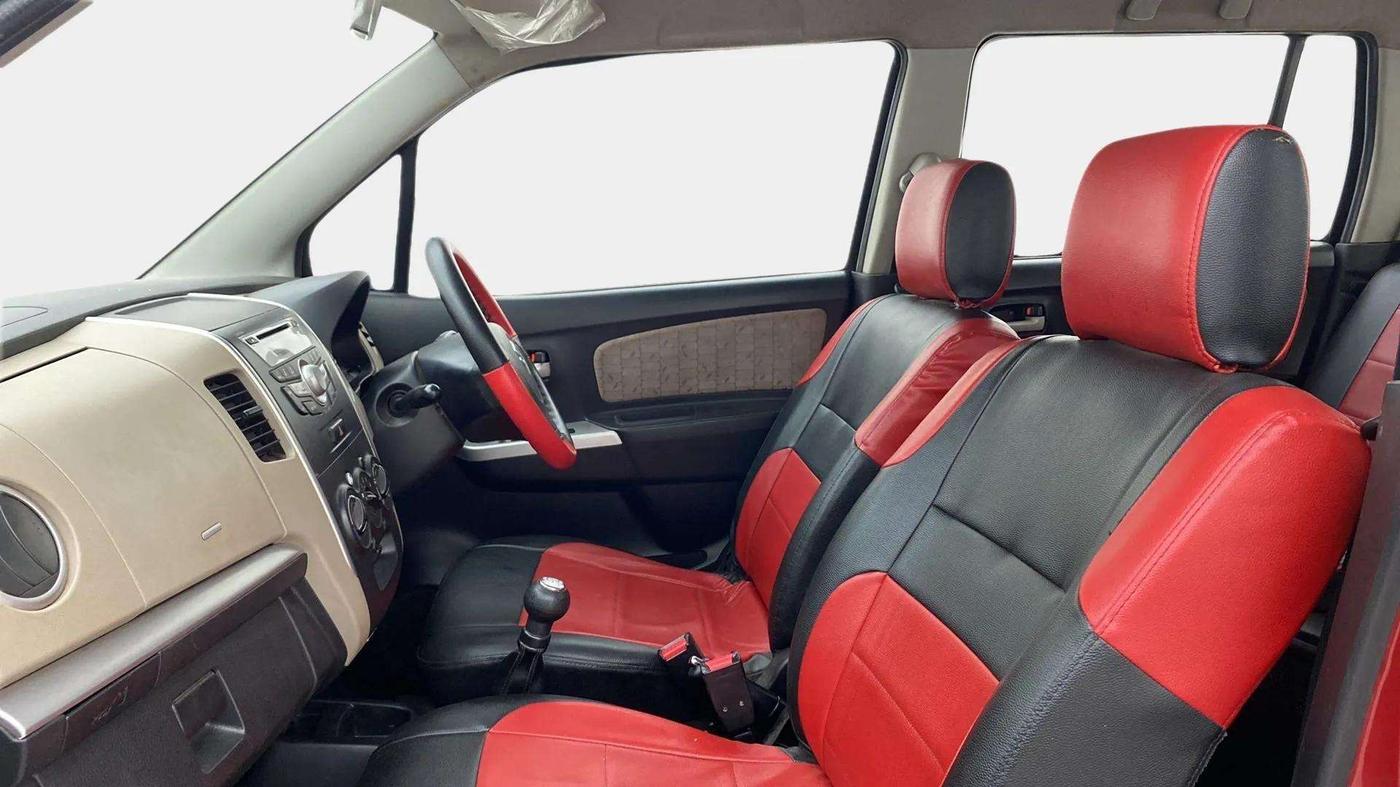 2015 Maruti Wagon R 1.0 VXI, Petrol, Manual, 86,547 km, Right Side Front Door Cabin
