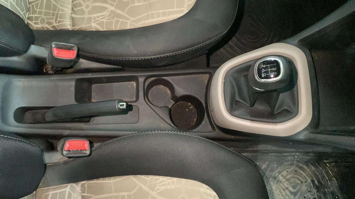 2014 Hyundai Grand i10 SPORTZ 1.2 KAPPA VTVT, Petrol, Manual, 10,995 km, Gear Lever