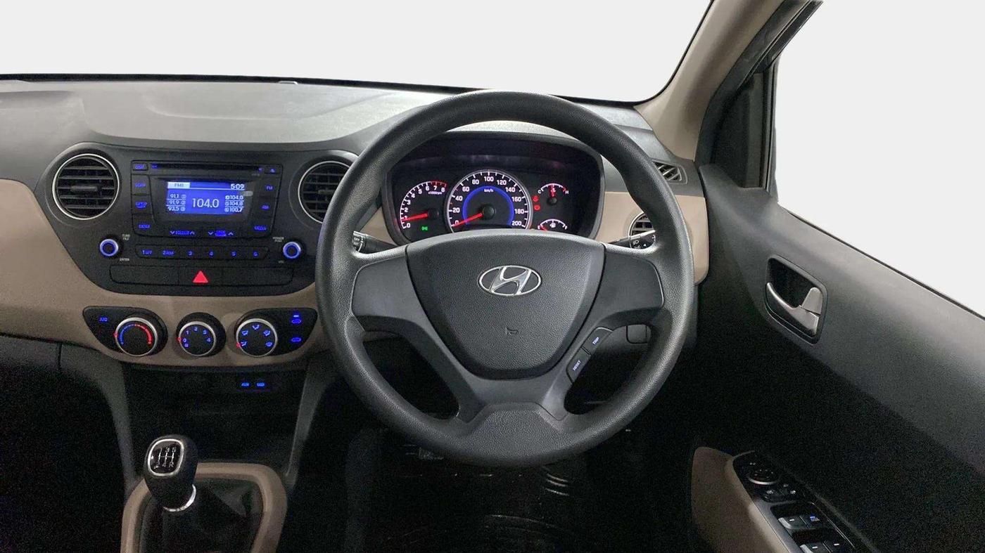 2014 Hyundai Grand i10 SPORTZ 1.2 KAPPA VTVT, Petrol, Manual, 10,995 km, Steering Wheel Close Up