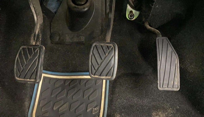 2021 Maruti New Wagon-R VXI 1.2, Petrol, Manual, 32,516 km, Pedals