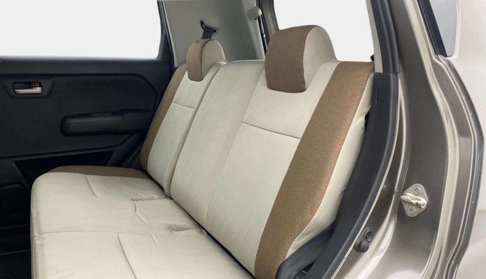 2021 Maruti New Wagon-R VXI 1.2, Petrol, Manual, 32,516 km, Right Side Rear Door Cabin