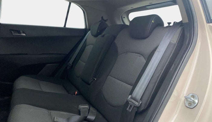 2016 Hyundai Creta S PLUS 1.4 DIESEL, Diesel, Manual, 73,610 km, Right Side Rear Door Cabin