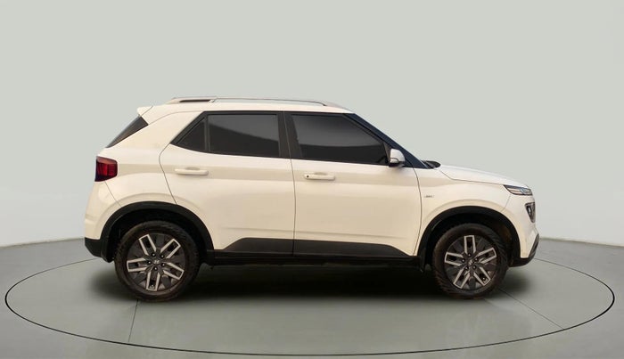 2021 Hyundai VENUE SX 1.0 TURBO IMT, Petrol, Manual, 69,885 km, Right Side
