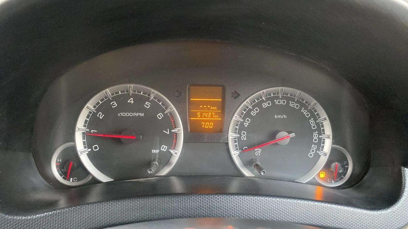 2013 Maruti Swift Dzire VXI, Petrol, Manual, 51,498 km, Odometer Image