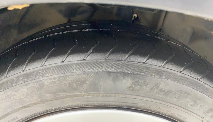 2022 Tata TIAGO NRG XZ AMT, Petrol, Automatic, 66,944 km, Right Front Tyre Tread
