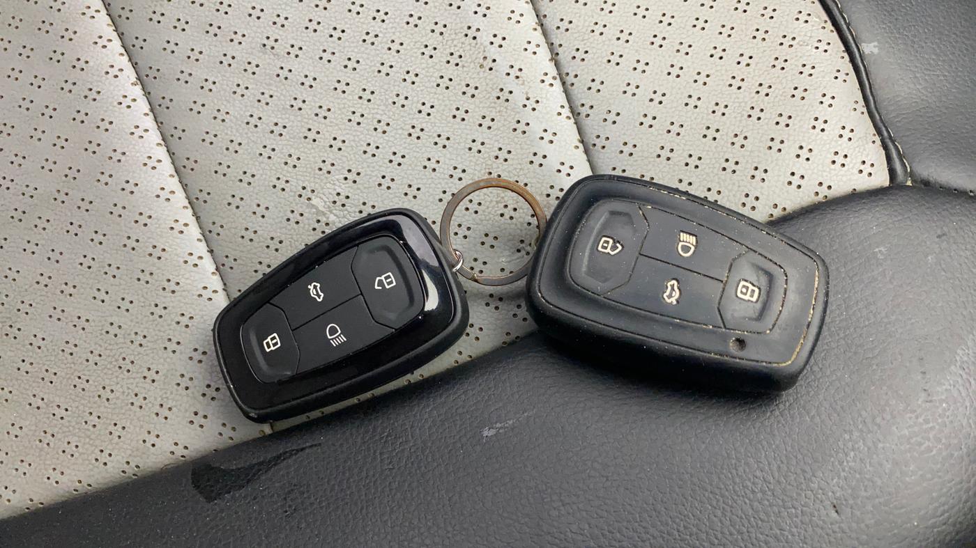 2022 Tata TIAGO NRG XZ AMT, Petrol, Automatic, 66,944 km, Key Close Up