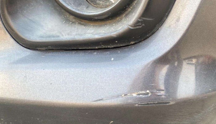 2013 Maruti Ertiga ZXI, Petrol, Manual, 55,665 km, Front bumper - Minor scratches