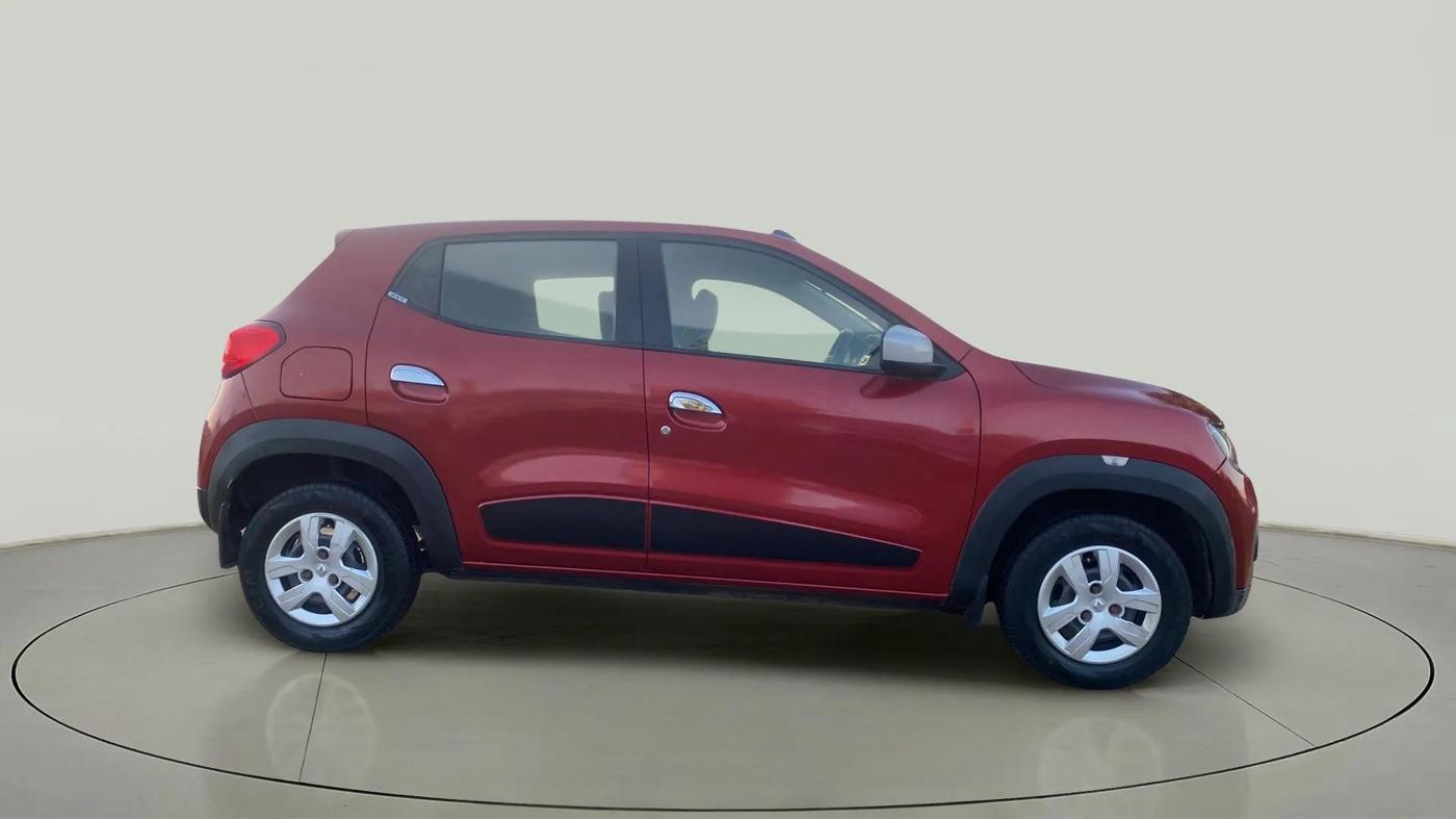 2017 Renault Kwid RXT 0.8, Petrol, Manual, 50,537 km, Right Side View