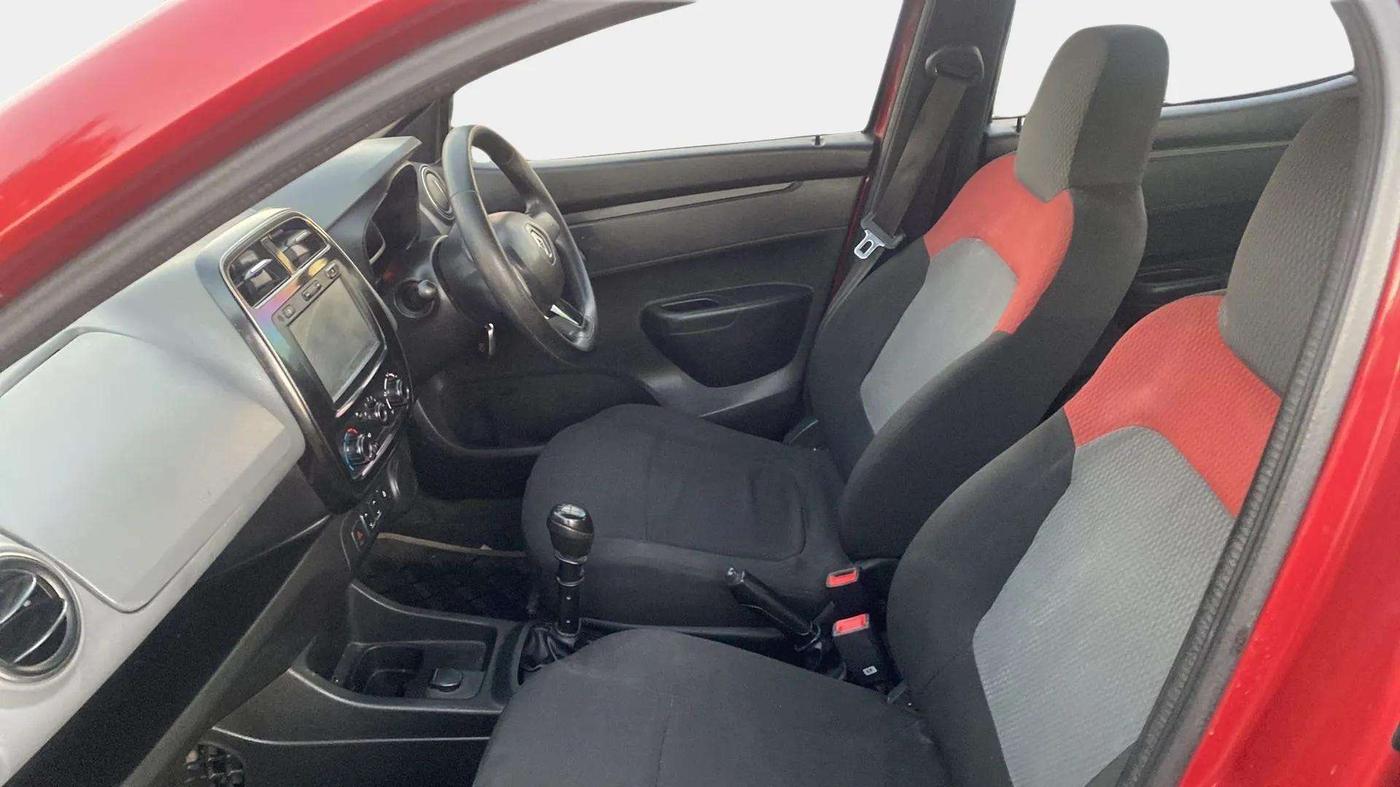 2017 Renault Kwid RXT 0.8, Petrol, Manual, 50,537 km, Right Side Front Door Cabin