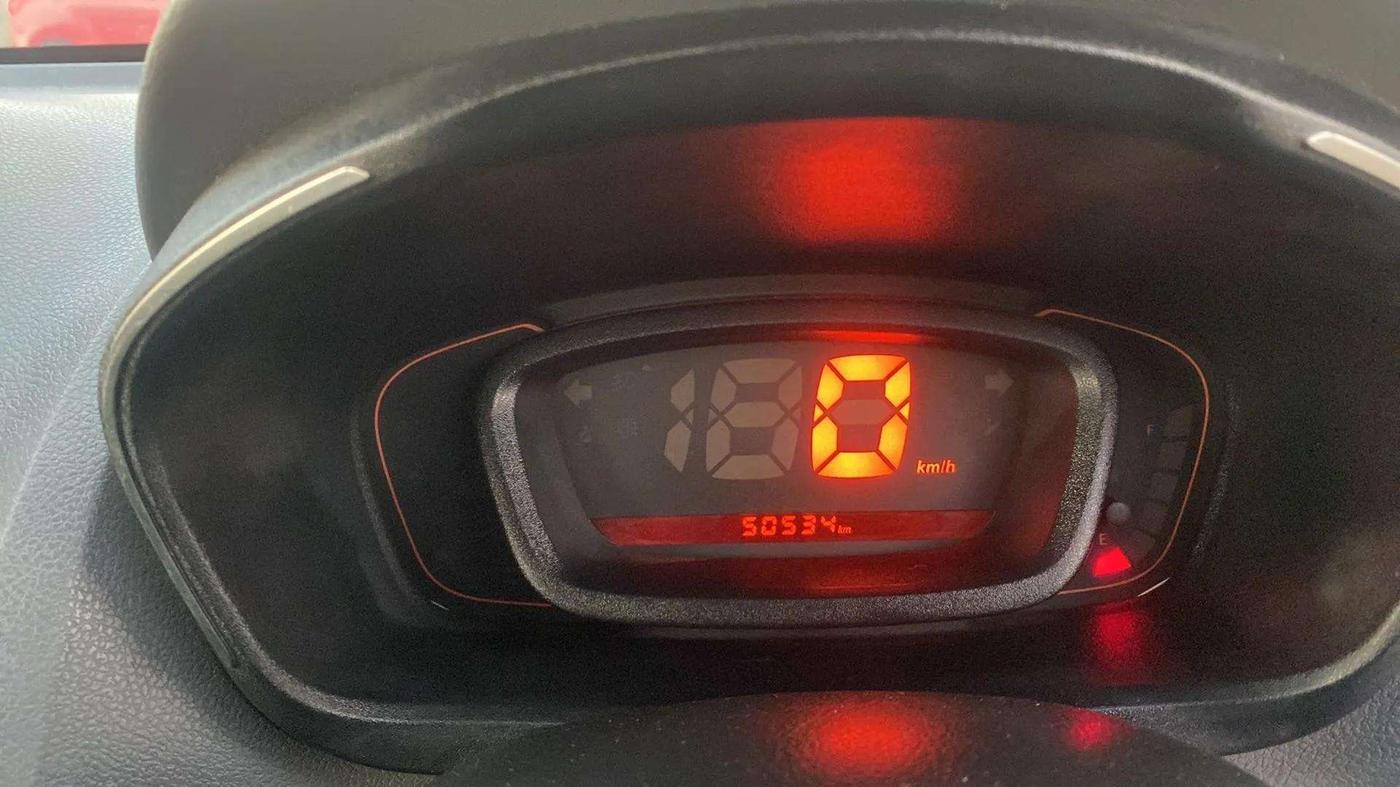 2017 Renault Kwid RXT 0.8, Petrol, Manual, 50,537 km, Odometer Image