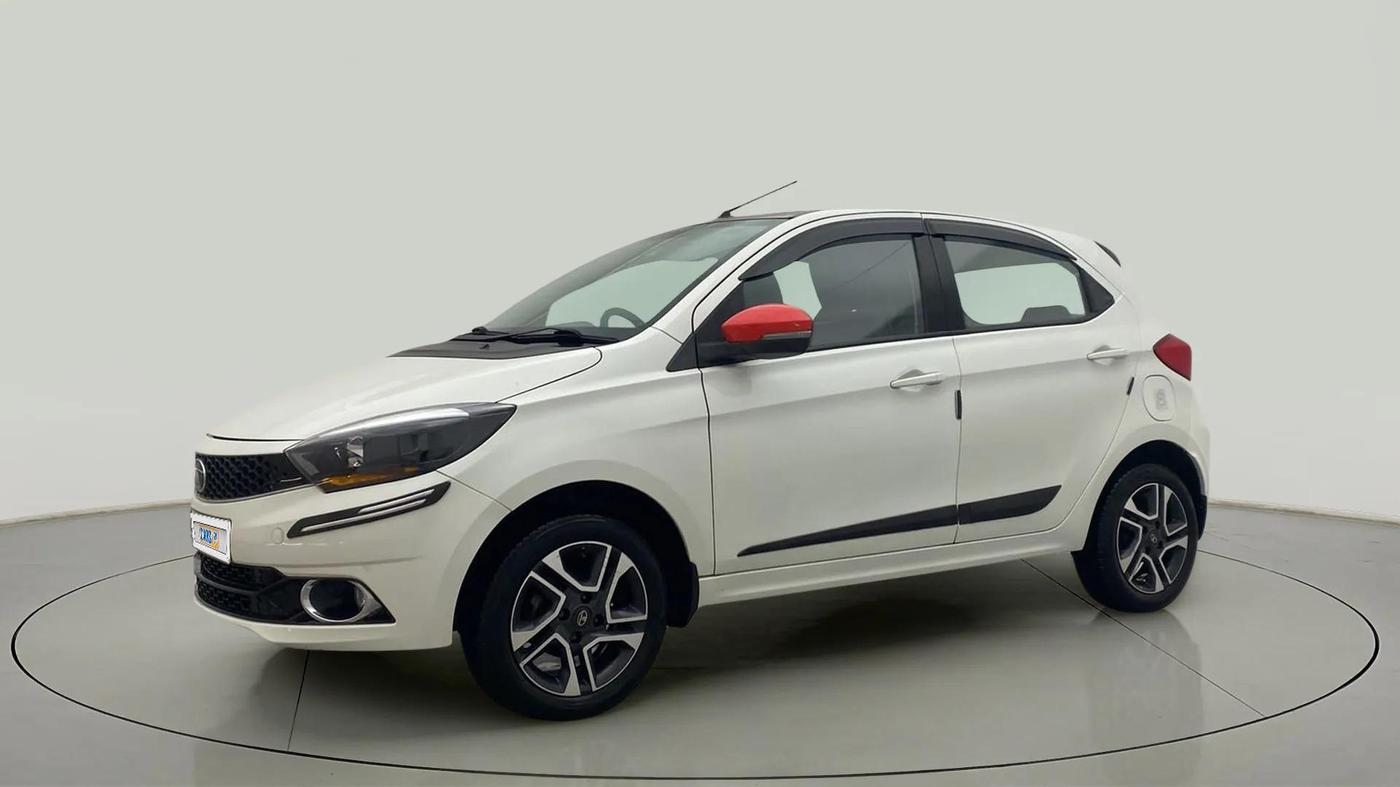 2019 Tata Tiago XZA PLUS PETROL, Petrol, Automatic, 14,600 km, Left Front Diagonal