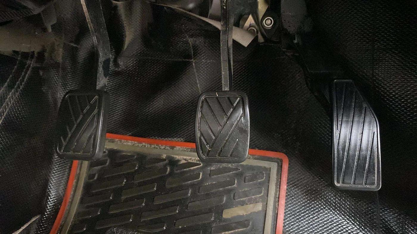 2022 Maruti S PRESSO VXI (O) CNG, CNG, Manual, 36,402 km, Pedals