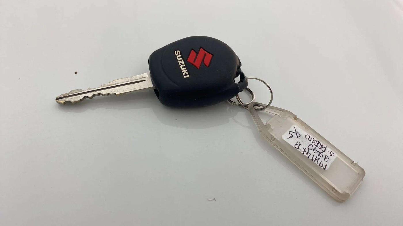 2022 Maruti S PRESSO VXI (O) CNG, CNG, Manual, 36,402 km, Key Close Up
