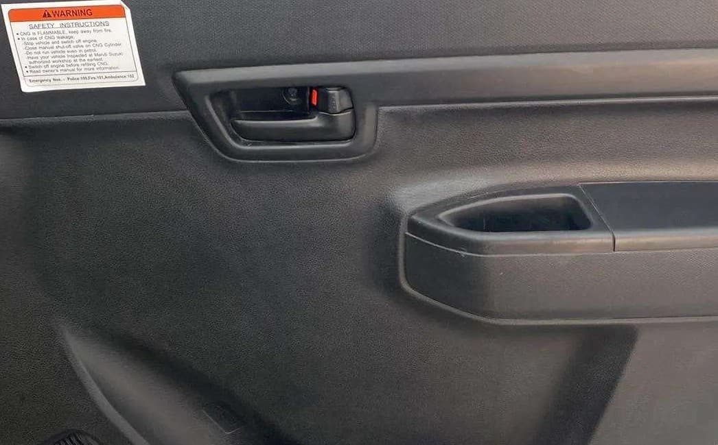 2022 Maruti S PRESSO VXI (O) CNG, CNG, Manual, 36,402 km, Driver Side Door Panels Control