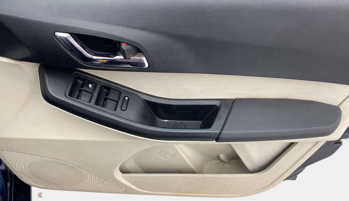 2023 Tata Tiago XZA PLUS PETROL, Petrol, Automatic, 21,283 km, Driver Side Door Panels Control