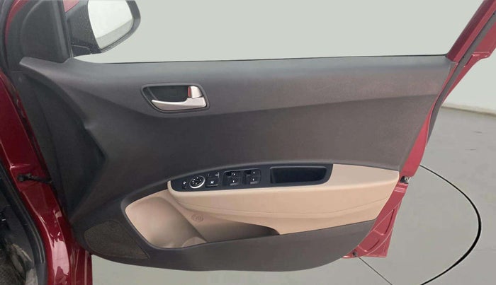 2015 Hyundai Grand i10 ASTA AT 1.2 KAPPA VTVT, Petrol, Automatic, 35,639 km, Driver Side Door Panels Control