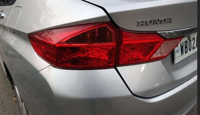 2016 Honda City 1.5L I-VTEC VX CVT, Petrol, Automatic, 50,652 km, Left tail light - < 2 inches,no. = 2