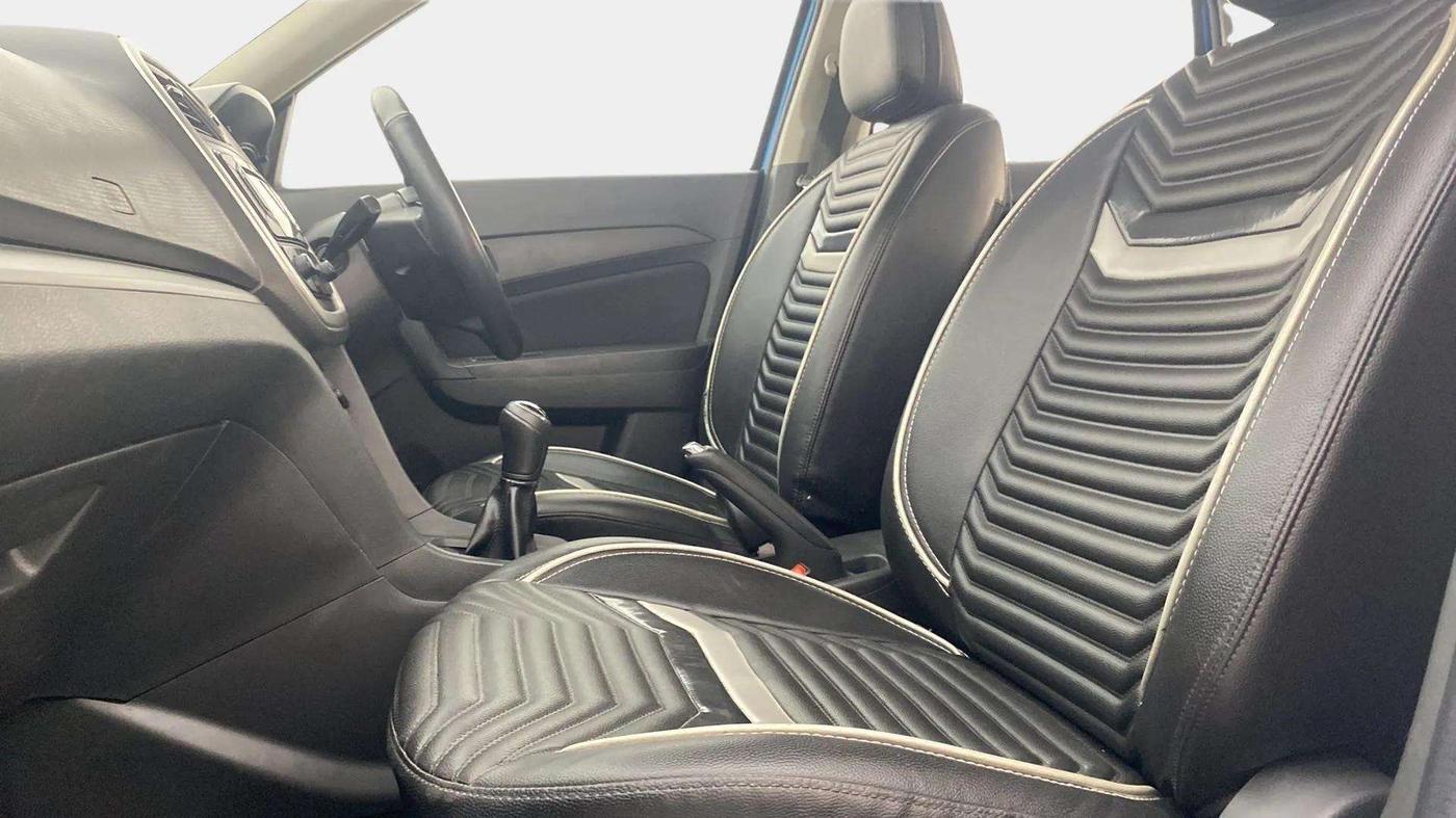 2016 Maruti Vitara Brezza VDI (O), Diesel, Manual, 78,149 km, Right Side Front Door Cabin