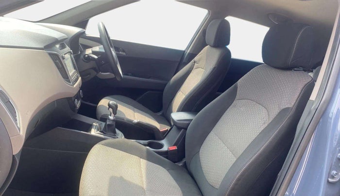 2017 Hyundai Creta SX PLUS 1.6 PETROL, Petrol, Manual, 78,241 km, Right Side Front Door Cabin