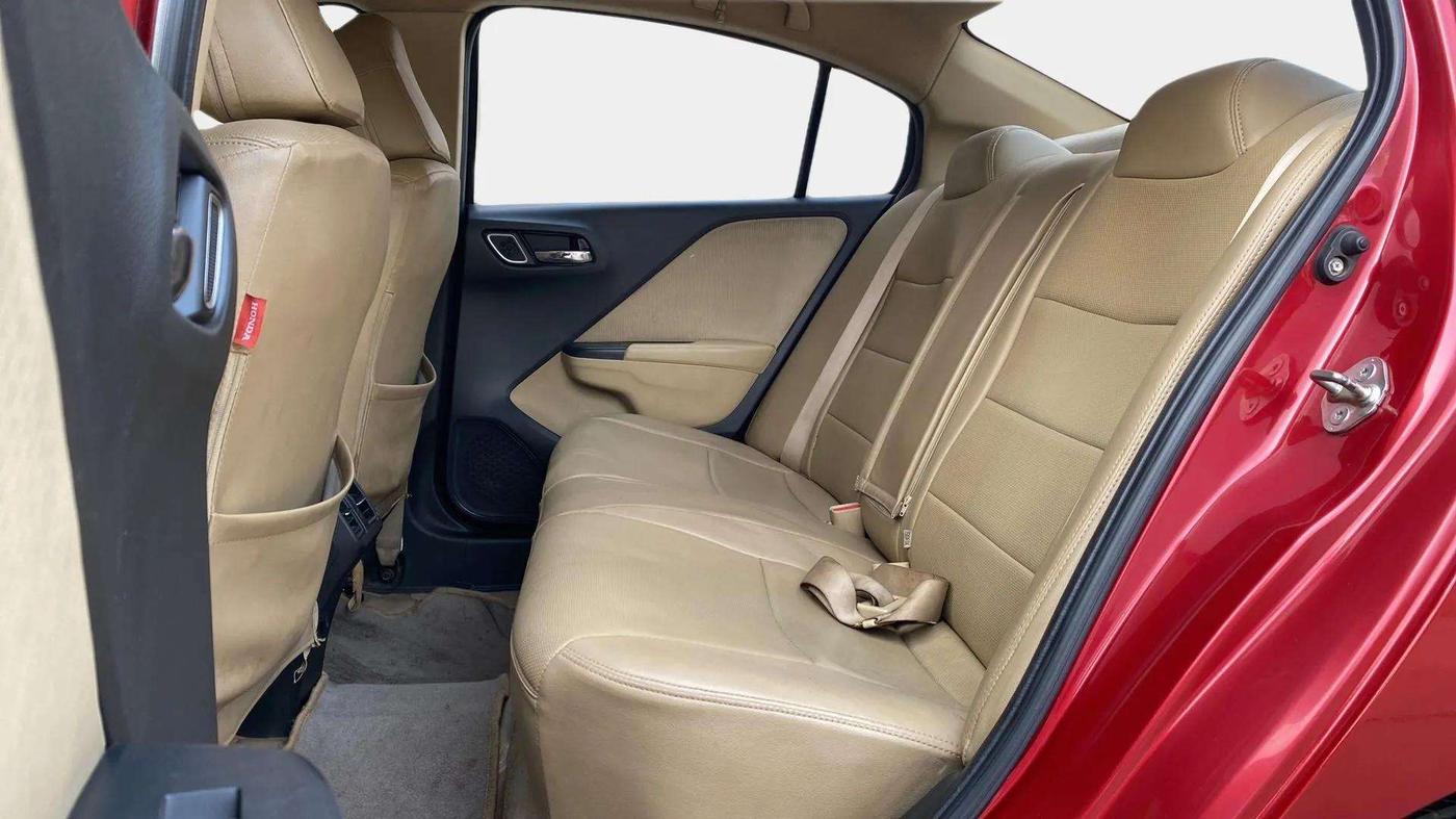 2019 Honda City 1.5L I-VTEC V MT, Petrol, Manual, 65,445 km, Right Side Rear Door Cabin